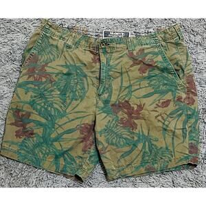 Modern Amusement Floral Shorts